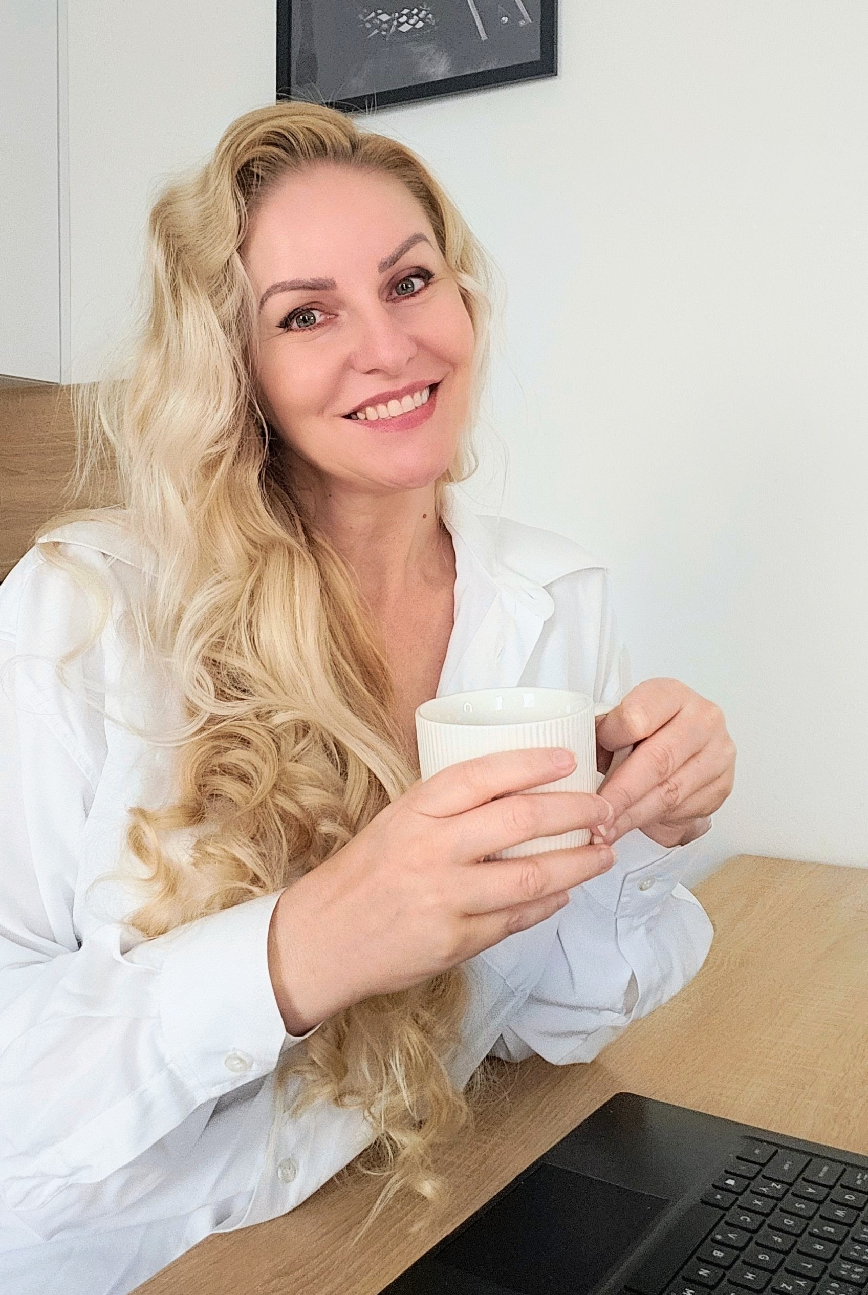web - Ema Mareková - Brand Presence Studio